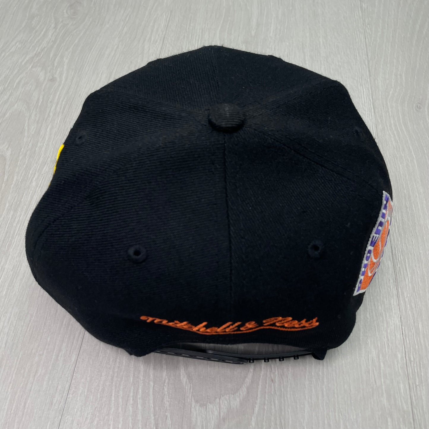 GORRA M&N PHOENIX SUNS