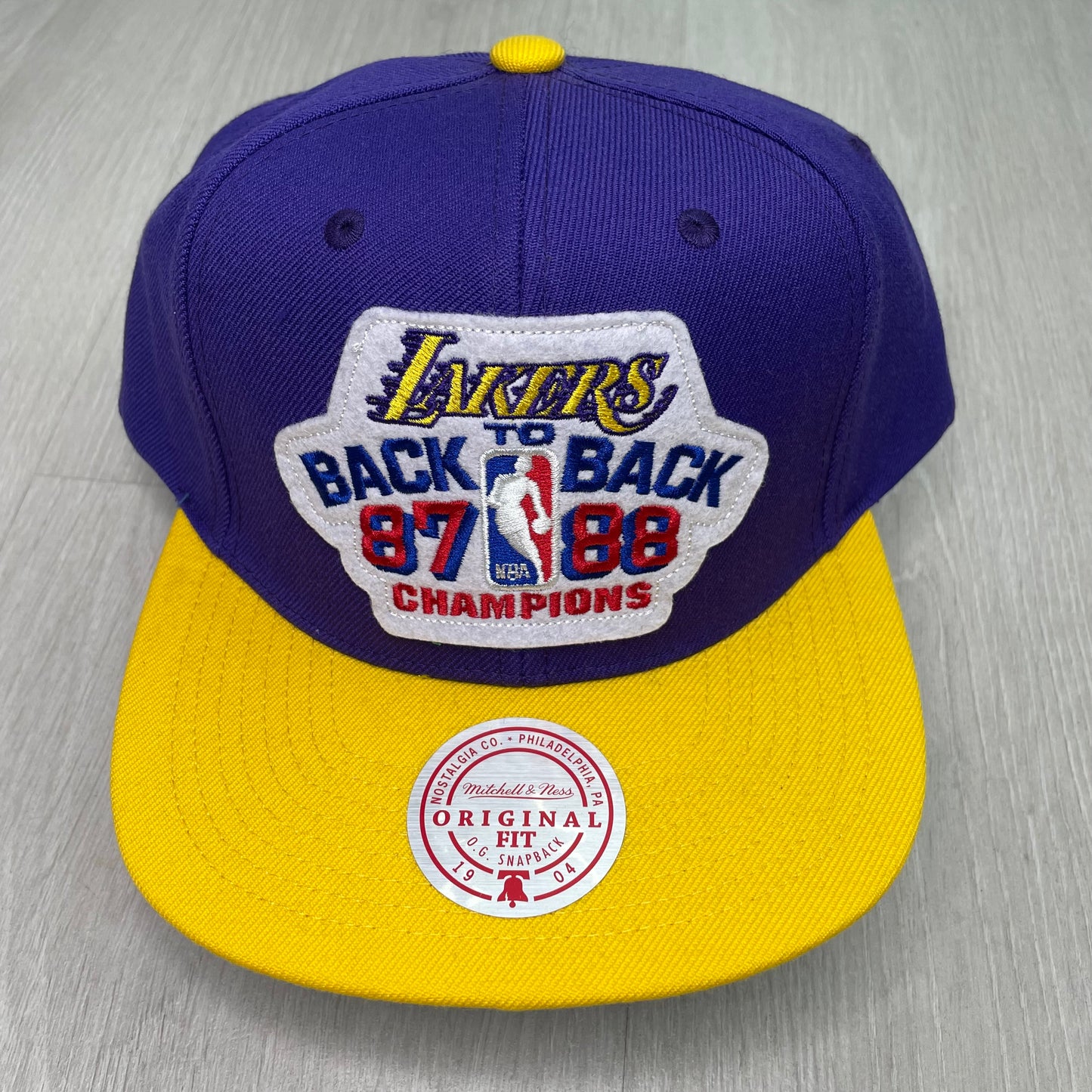 GORRA M&N LAKERS