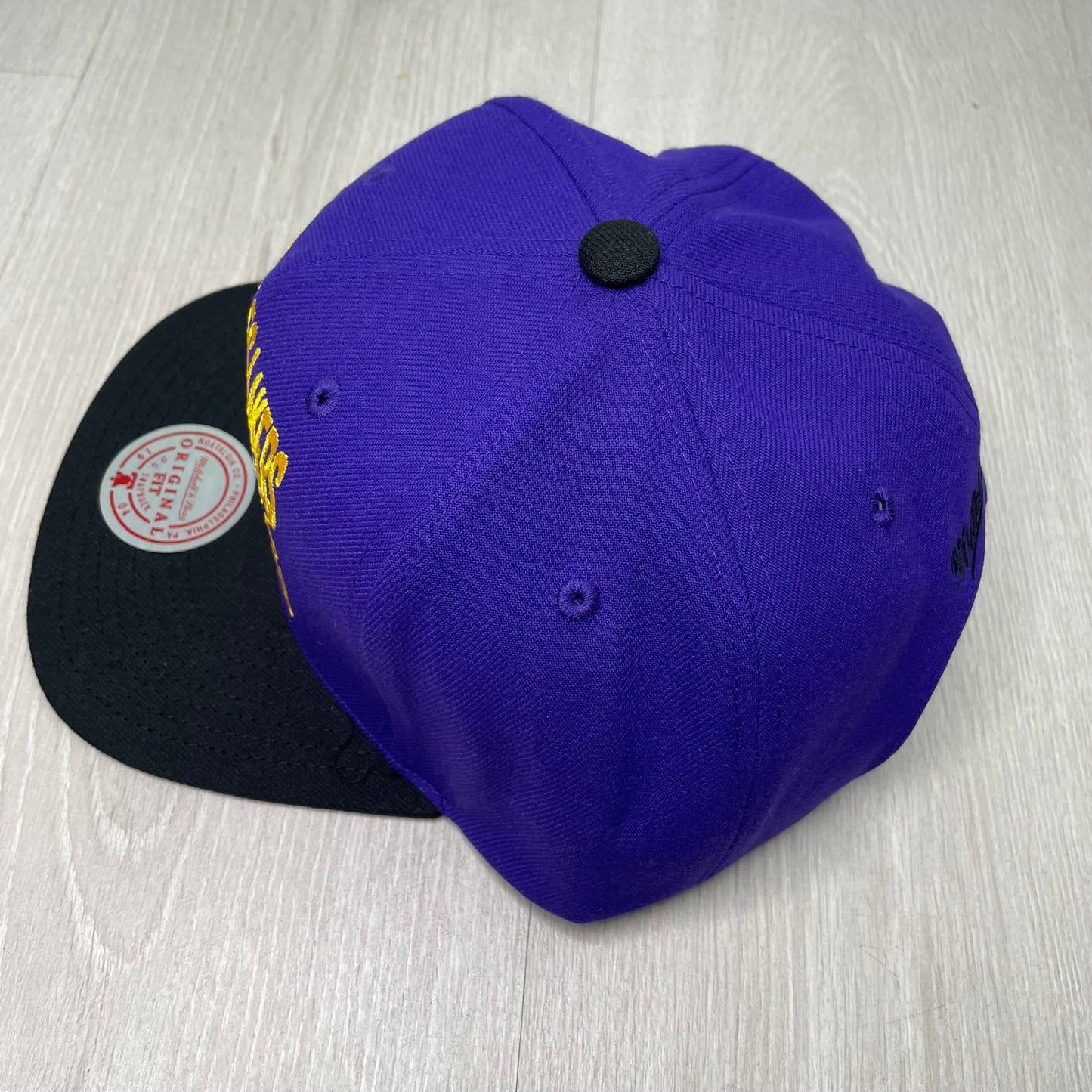 GORRA M&N LAKERS