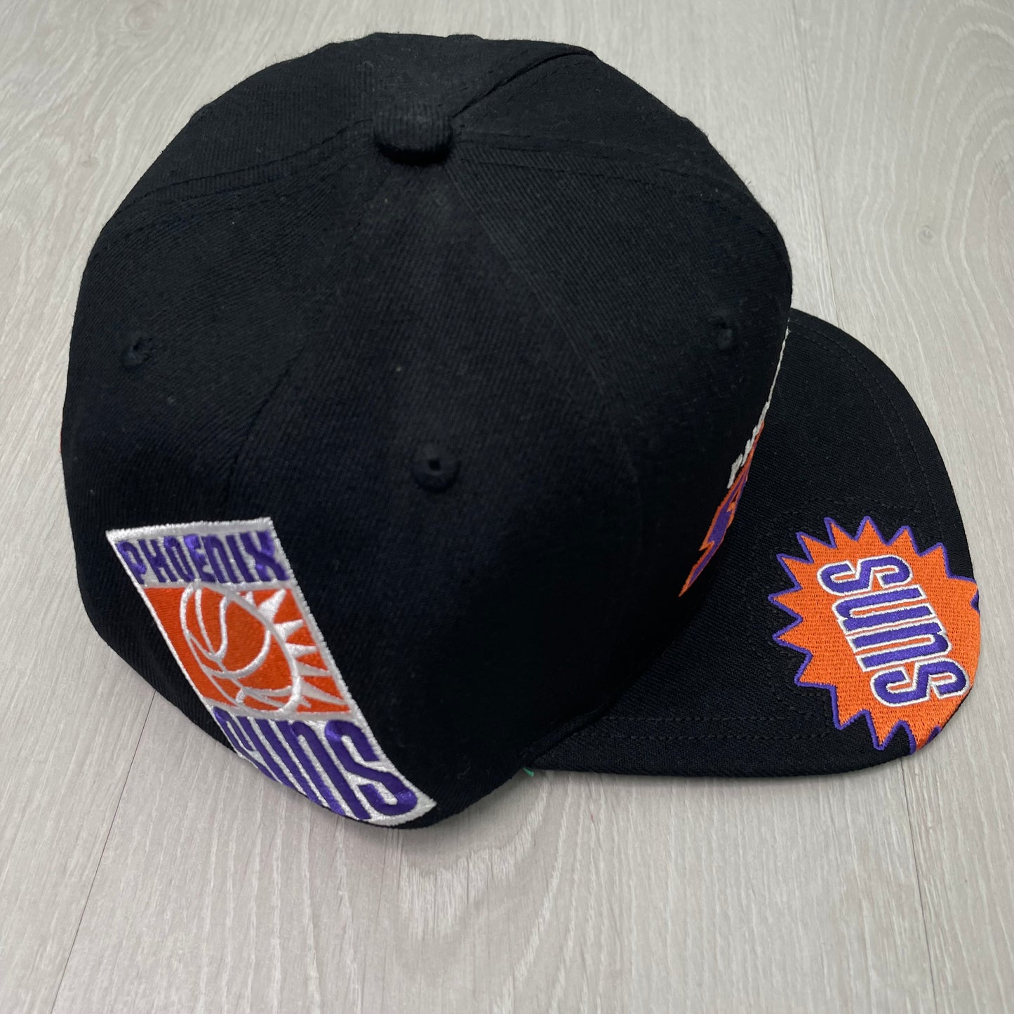 GORRA M&N PHOENIX SUNS