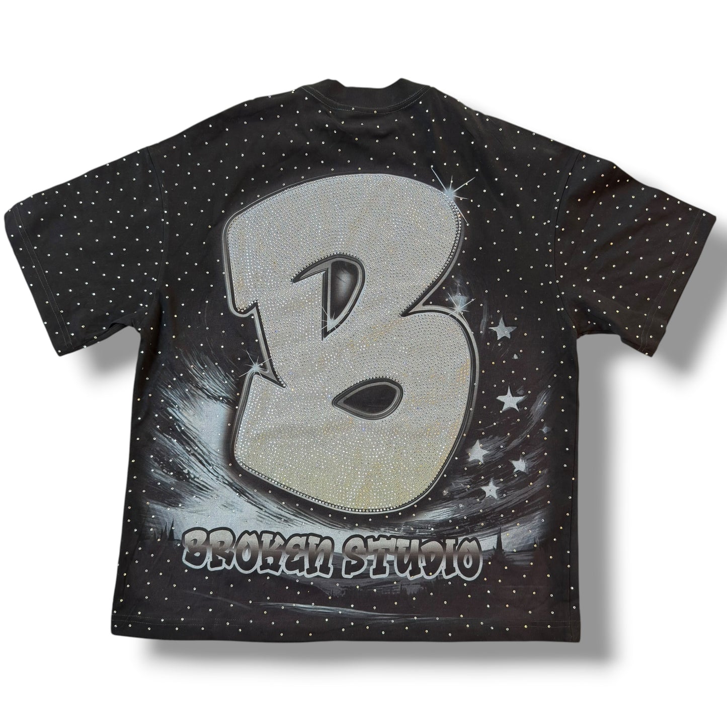 CAMISETA BROKEN STRONG