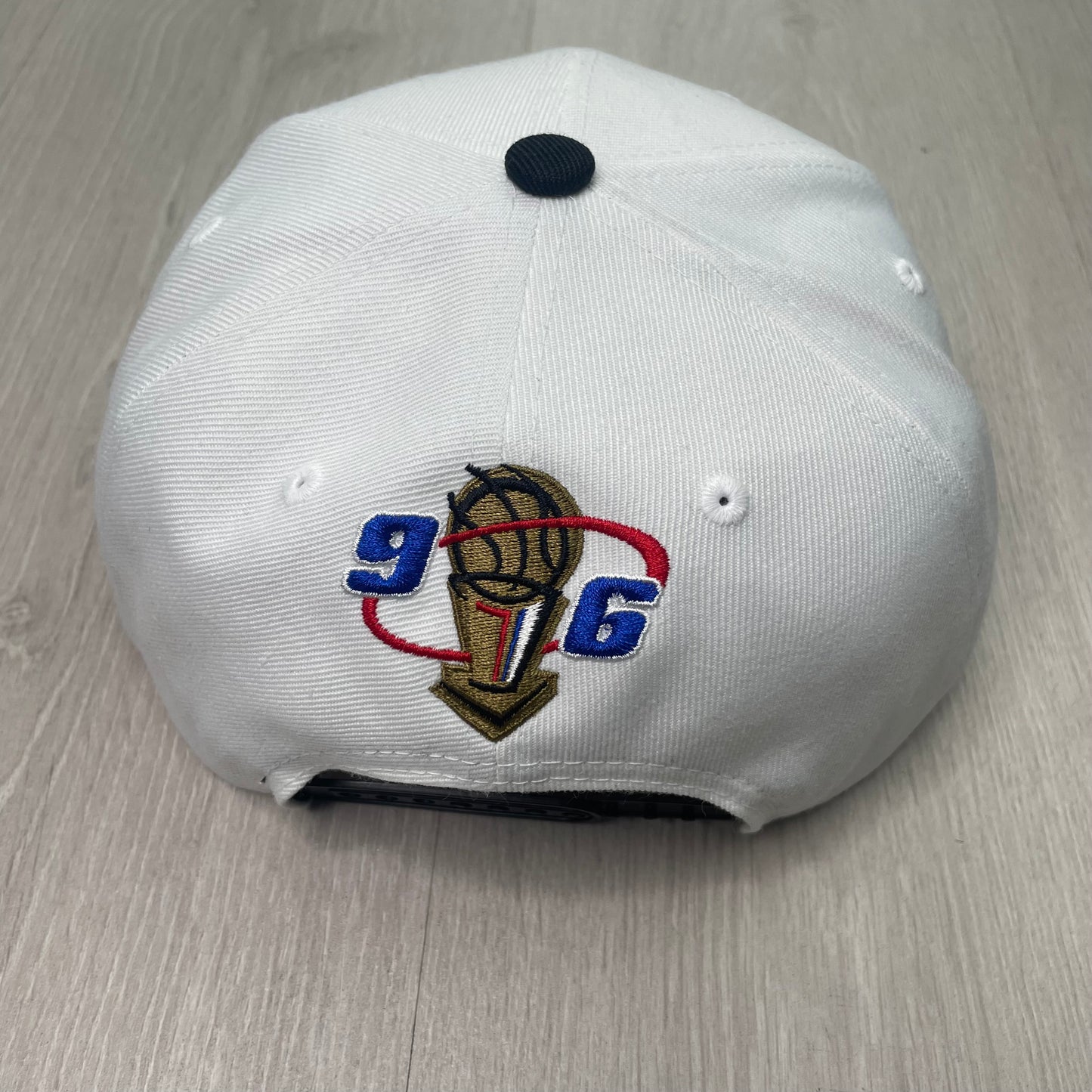 GORRA M&N CHICAGO BULLS