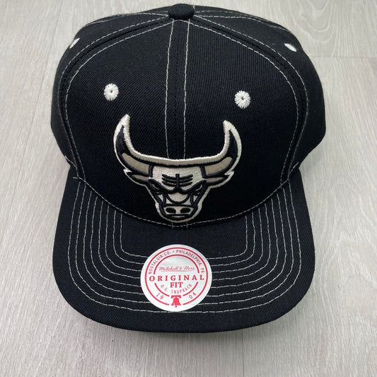 GORRA M&N CHICAGO BULLS