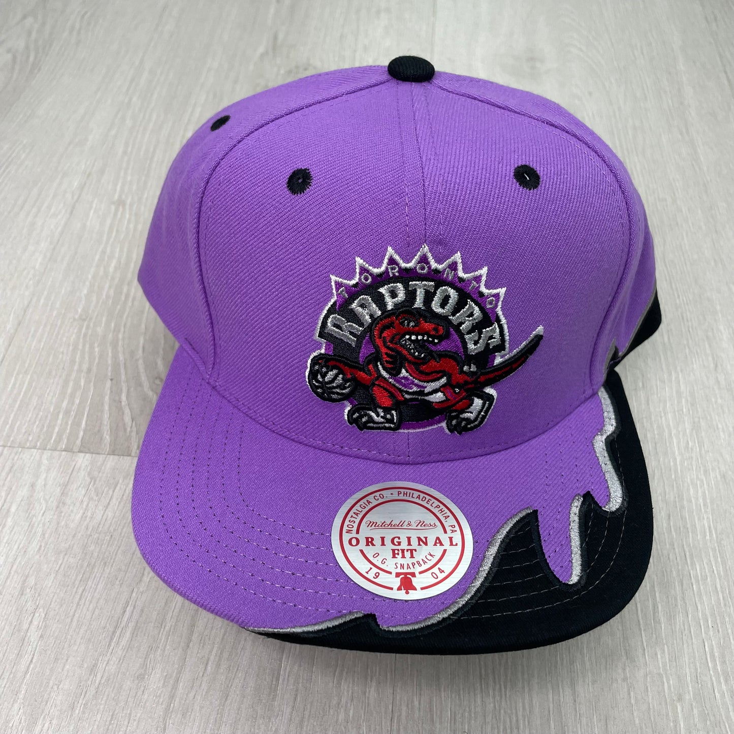 GORRA M&N RAPTORS