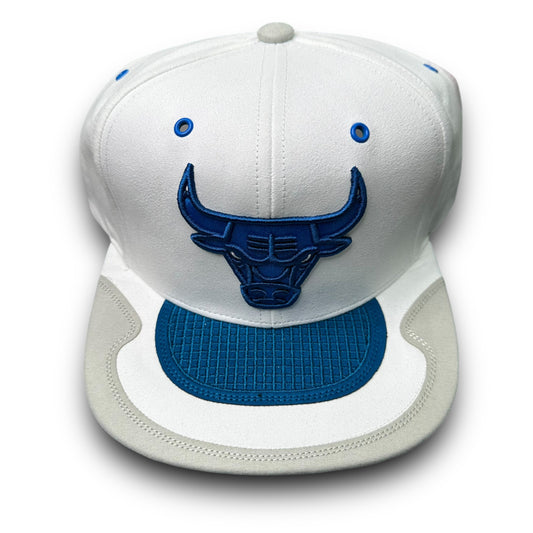 GORRA M&N CHICAGO BULLS