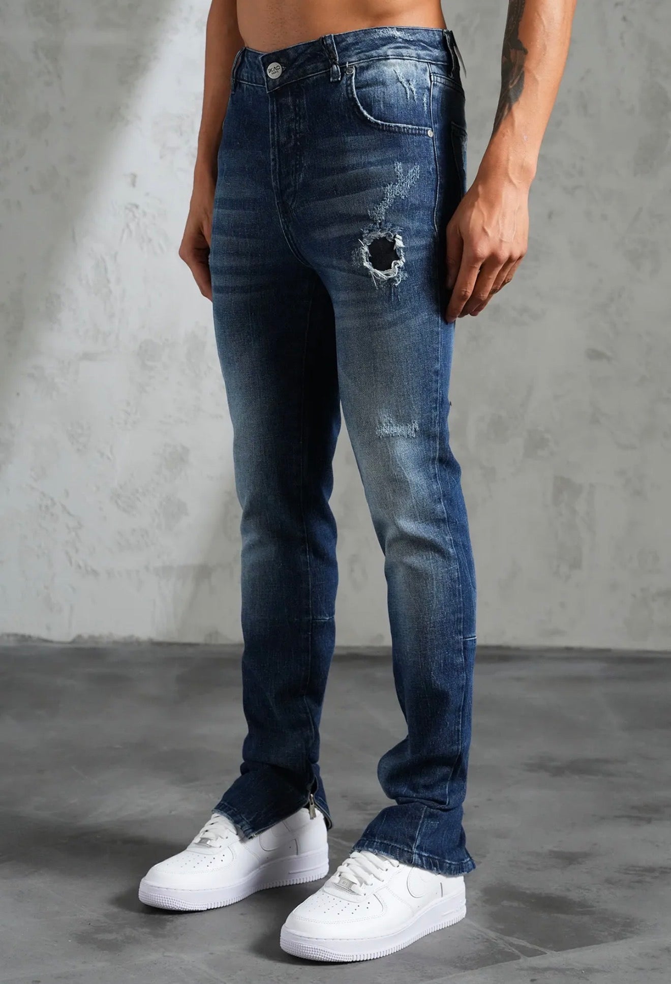 VAQUERO IKAO PARIS