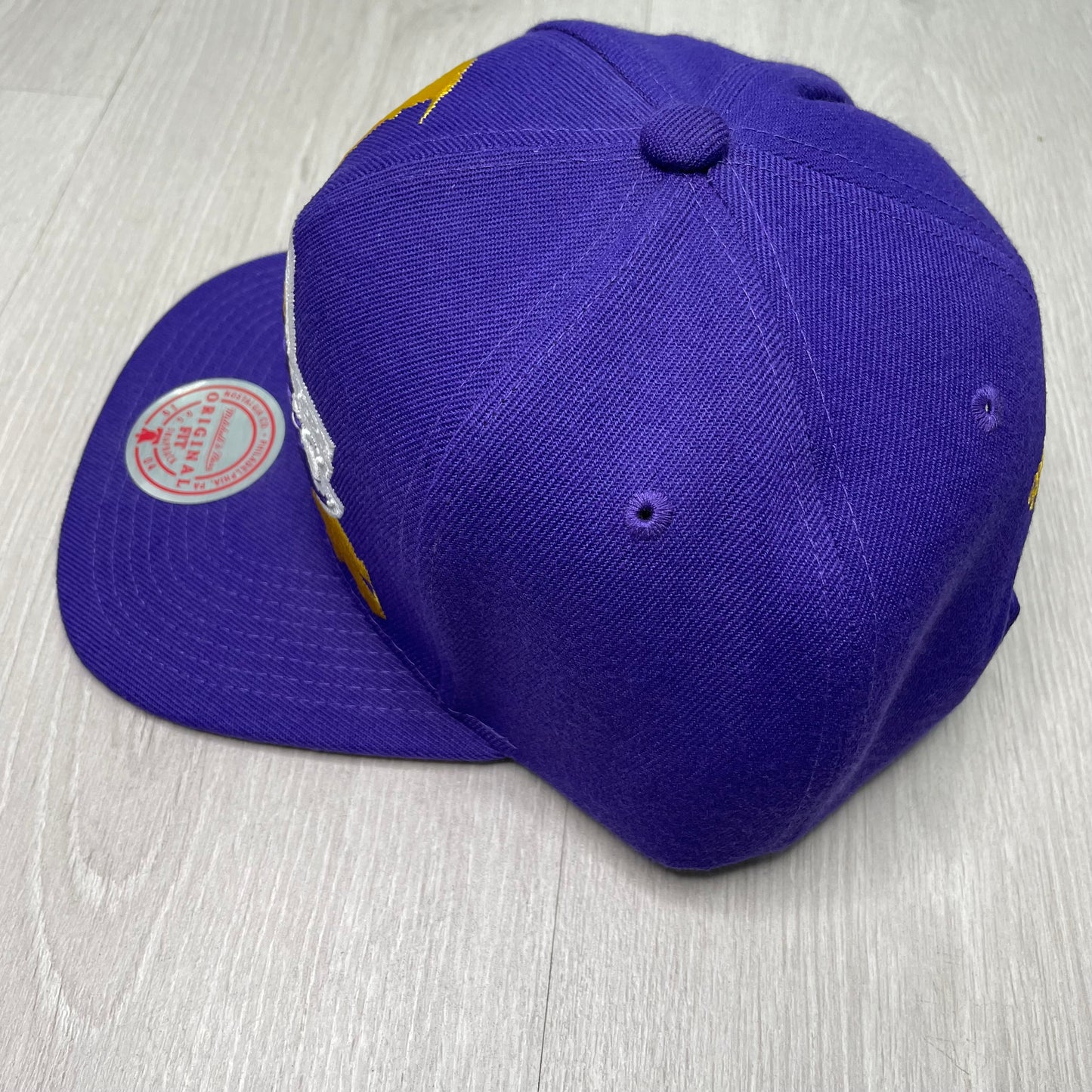 GORRA M&N LAKERS