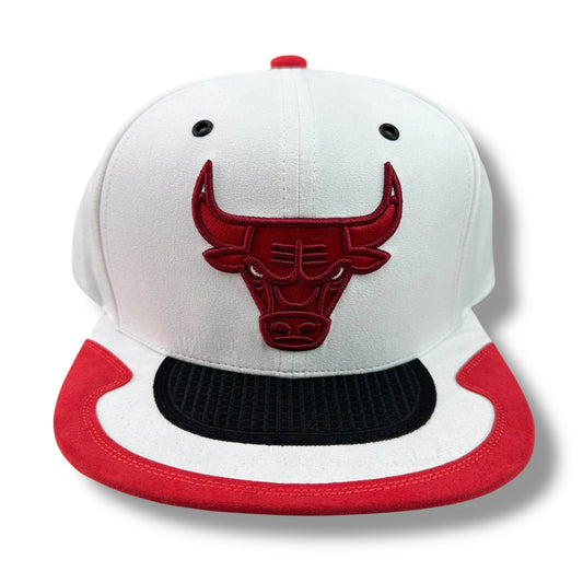 GORRA M&N CHICAGO BULLS