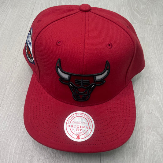 GORRA M&N CHICAGO BULLS