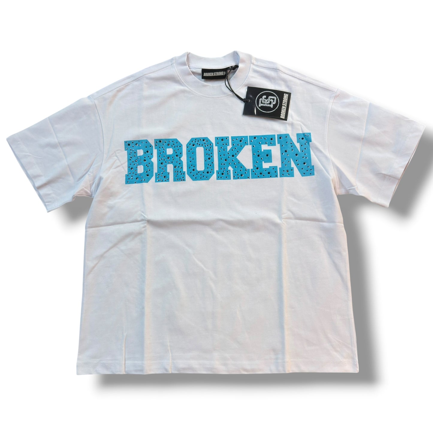 CAMISETA BROKEN STRONG