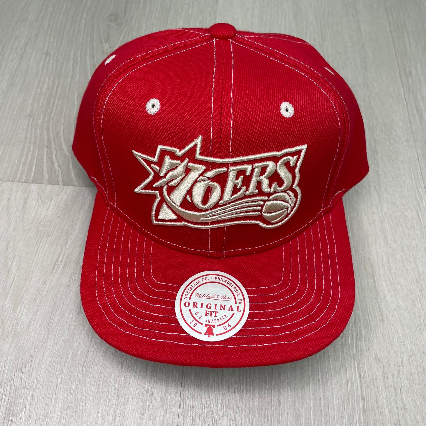 GORRA M&N 76ERS