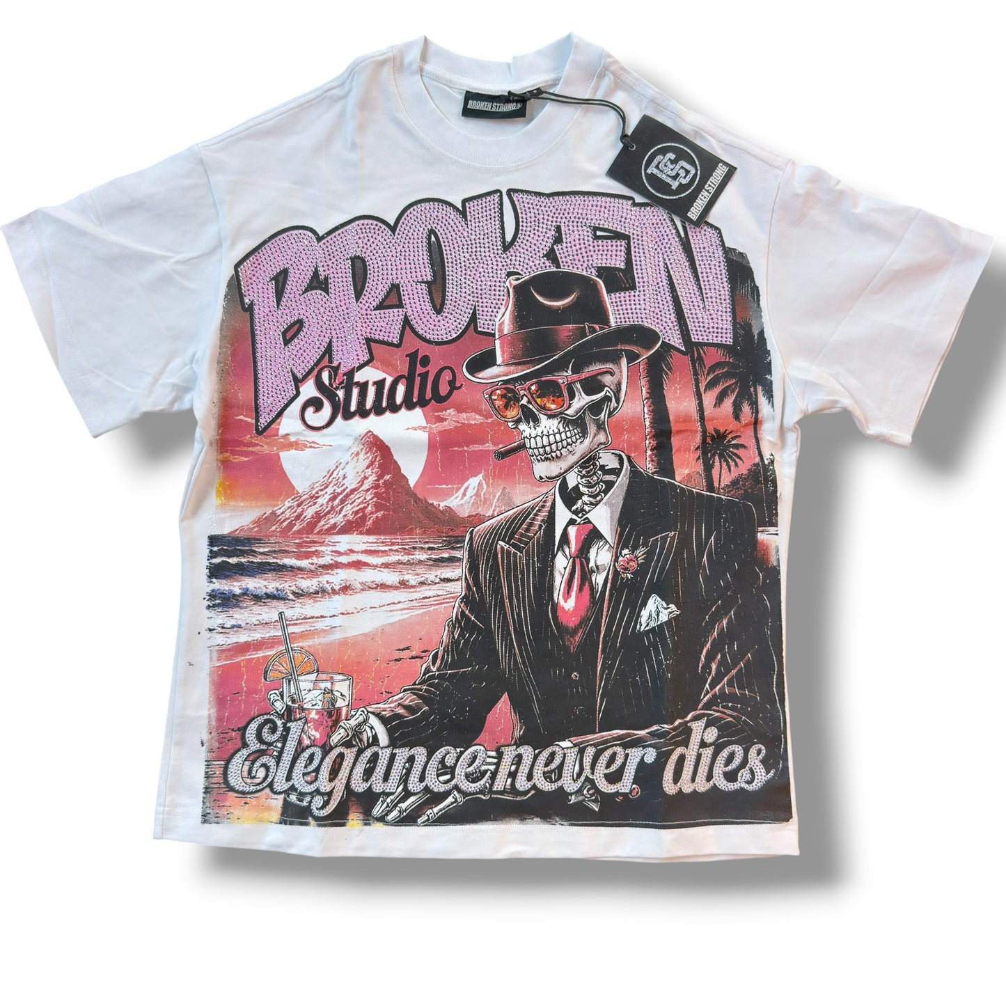 CAMISETA BROKEN STRONG