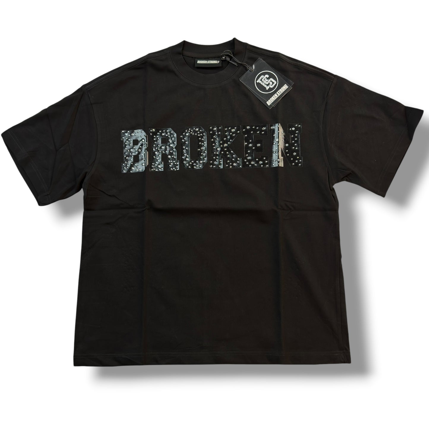 CAMISETA BROKEN STRONG