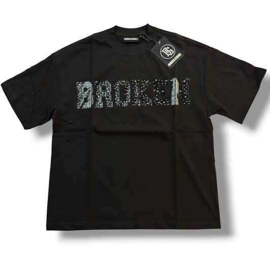 CAMISETA BROKEN STRONG