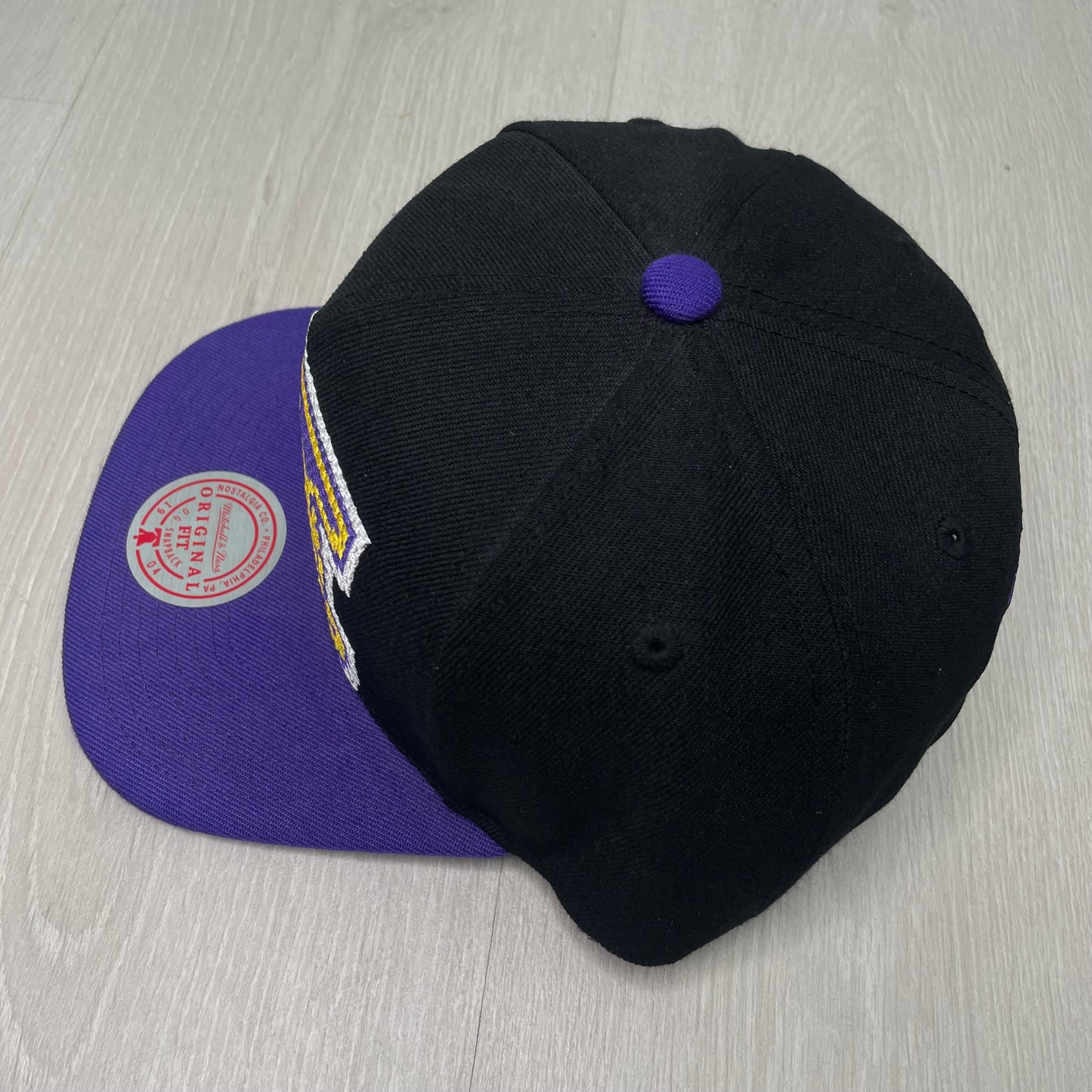 GORRA M&N LAKERS