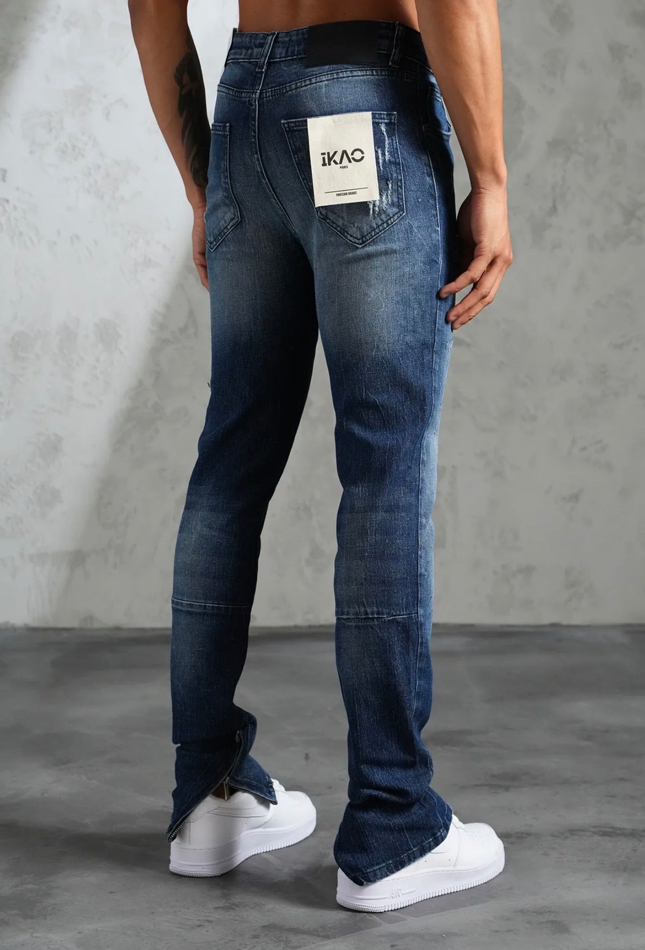 VAQUERO IKAO PARIS
