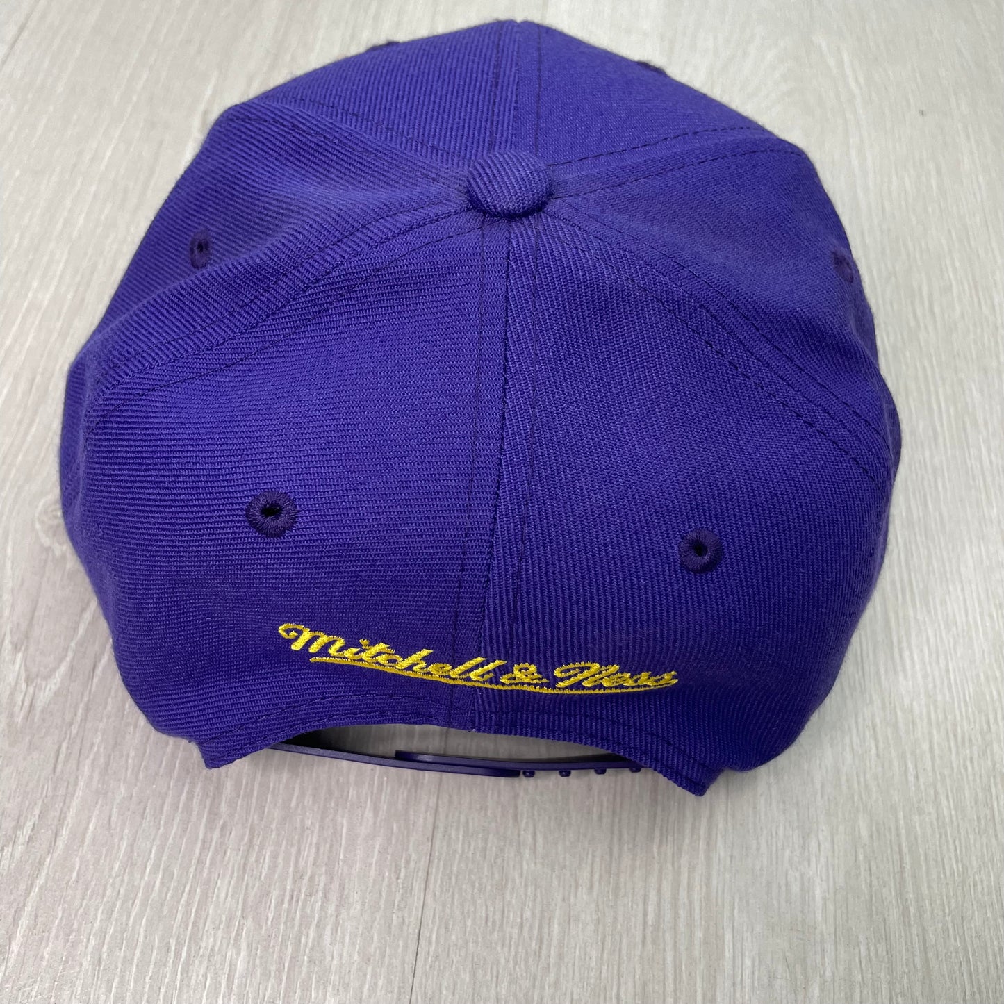 GORRA M&N LAKERS
